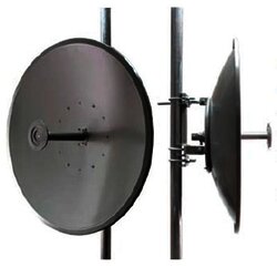 Antena para enlaces Carrier Class, Frec. 4.9 - 5.9 GHz Ganancia 32 dBi, Dimensiones 92.7 cm / Peso 10 kg