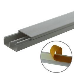 Canaleta blanca de PVC auto extinguible, con división, 20 x 10 mm, tramo 6 pies, con cinta adhesiva (5101-21252)