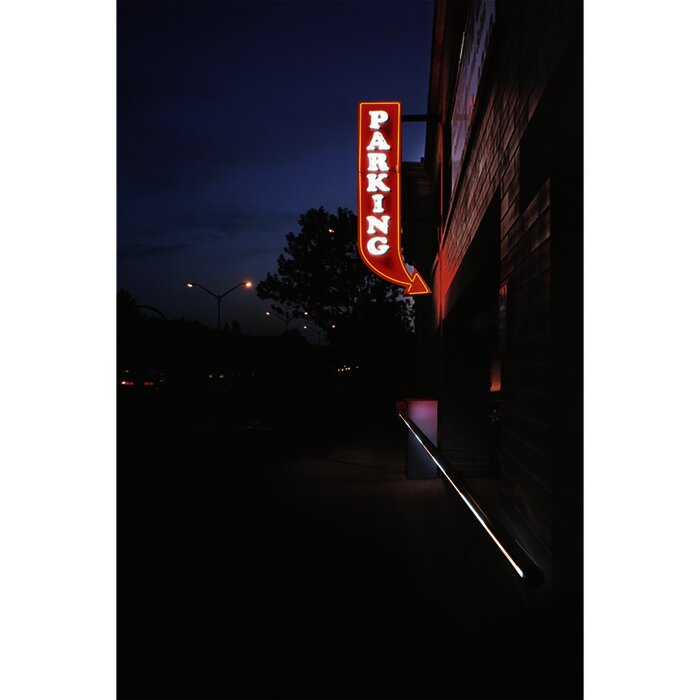 Brazo de Aluminio de 14ft (4.26m) / Iluminación LED Color BLANCO incluida/ Montaje y Arnés de Conexión no incluidos