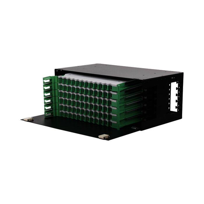 Distribuidor de Fibra Óptica con bandejas deslizables, vacío, 19in, acepta 72 adaptadores "LC Duplex" o "LC Simplex" o 72 "SC" Simplex, 4U