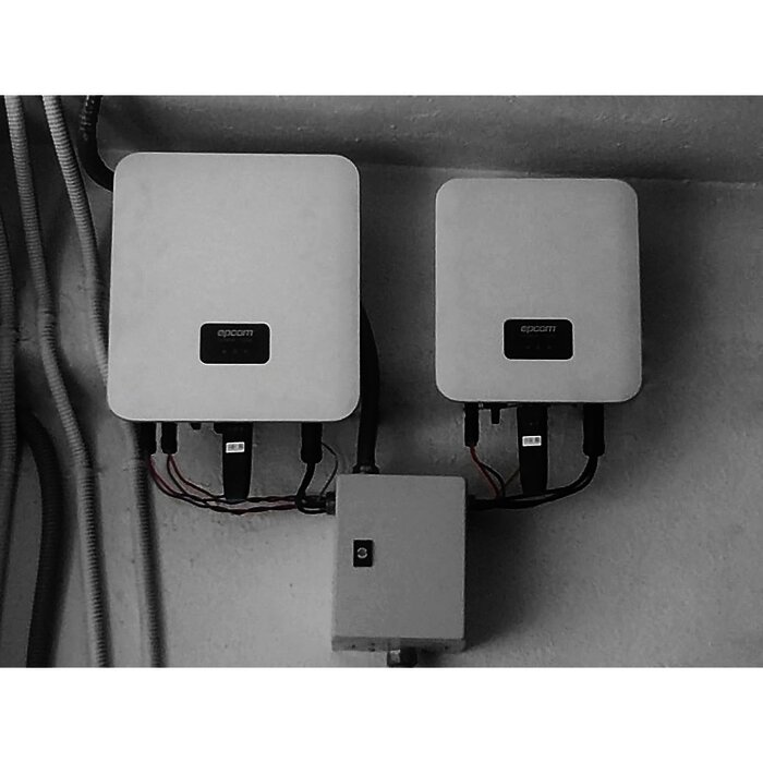 Inversor Tipo Cadena para Interconexión a la Red Eléctrica de CFE de 5 kW con Salida de 220 Vca.