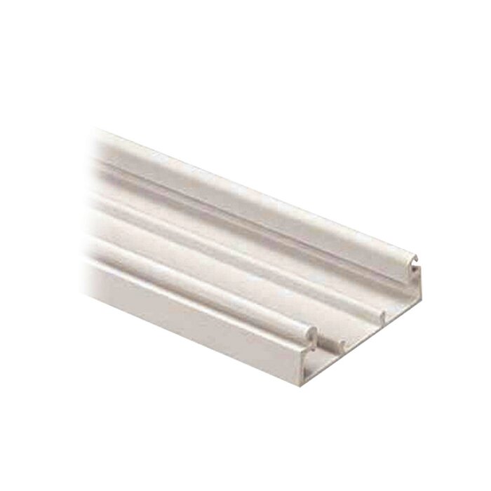 Base para canaleta T-45, de PVC rígido, con orificios perforados para montaje, 60.3 x 18.5 x 2400 mm, Color Blanco Mate