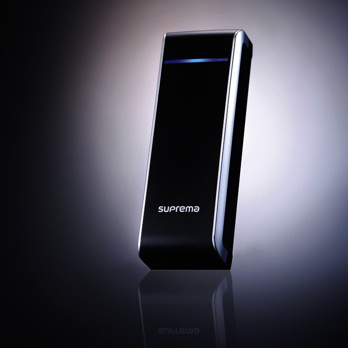 Xpass Lector de Tarjetas RFID IP65 PoE (13.56MHZ MIFARE / DESFIRE) Uso con BioStar2