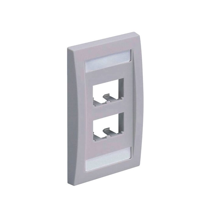 Placa de Pared Vertical Ejecutiva, Salida Para 4 Puertos Mini-Com, Con Espacios Para Etiquetas, Color Blanco